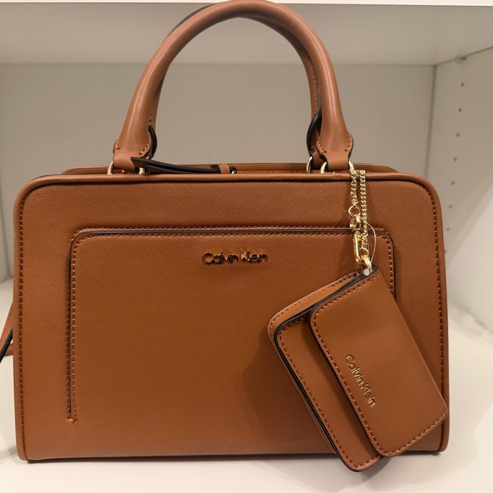 Calvin Klein crossbody/satchel bag